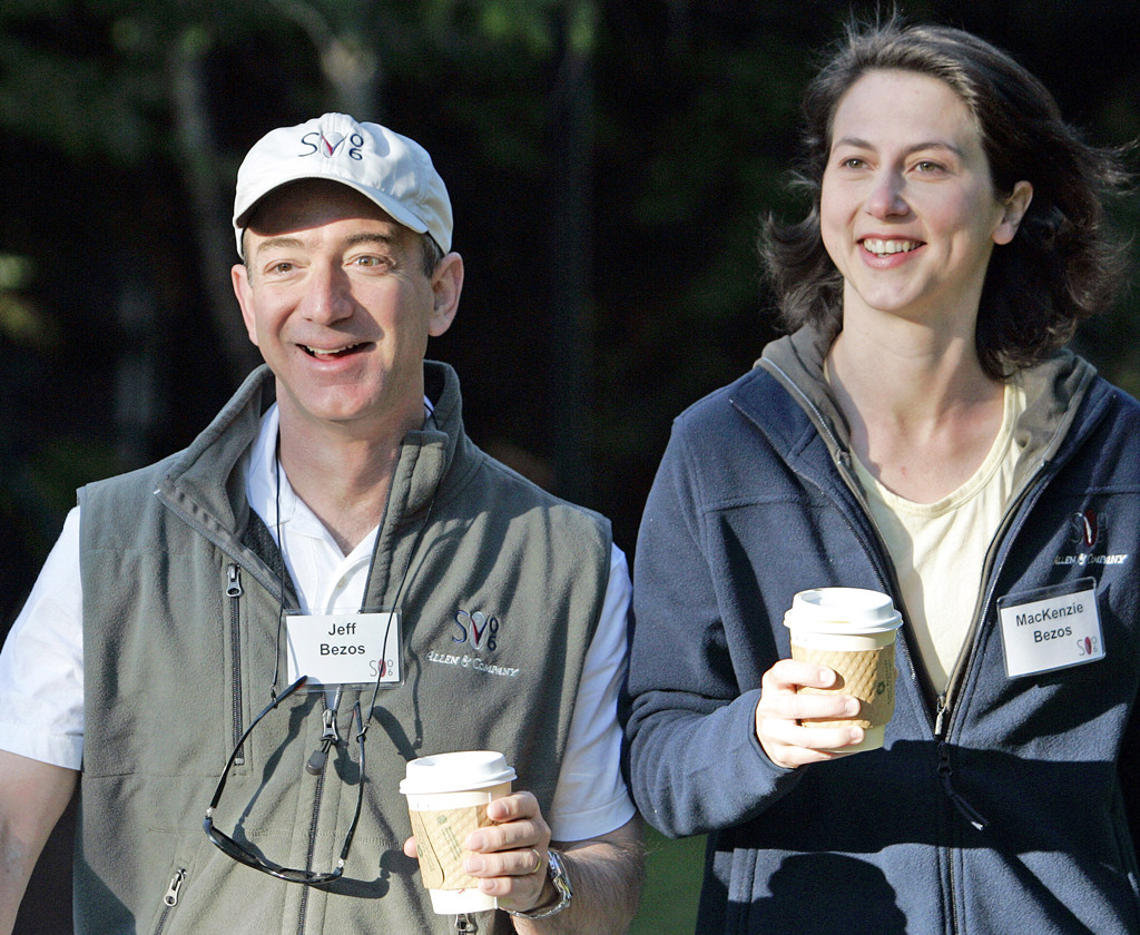 Jeff Bezos, Mackenzie Bezos, 2006 Jeff Bezos, Mackenzie Bezos, 2006